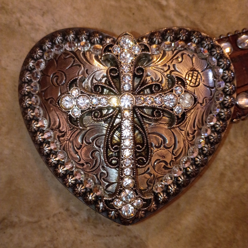 Nocona Heart-Shaped Belt Buckle with Cross Design